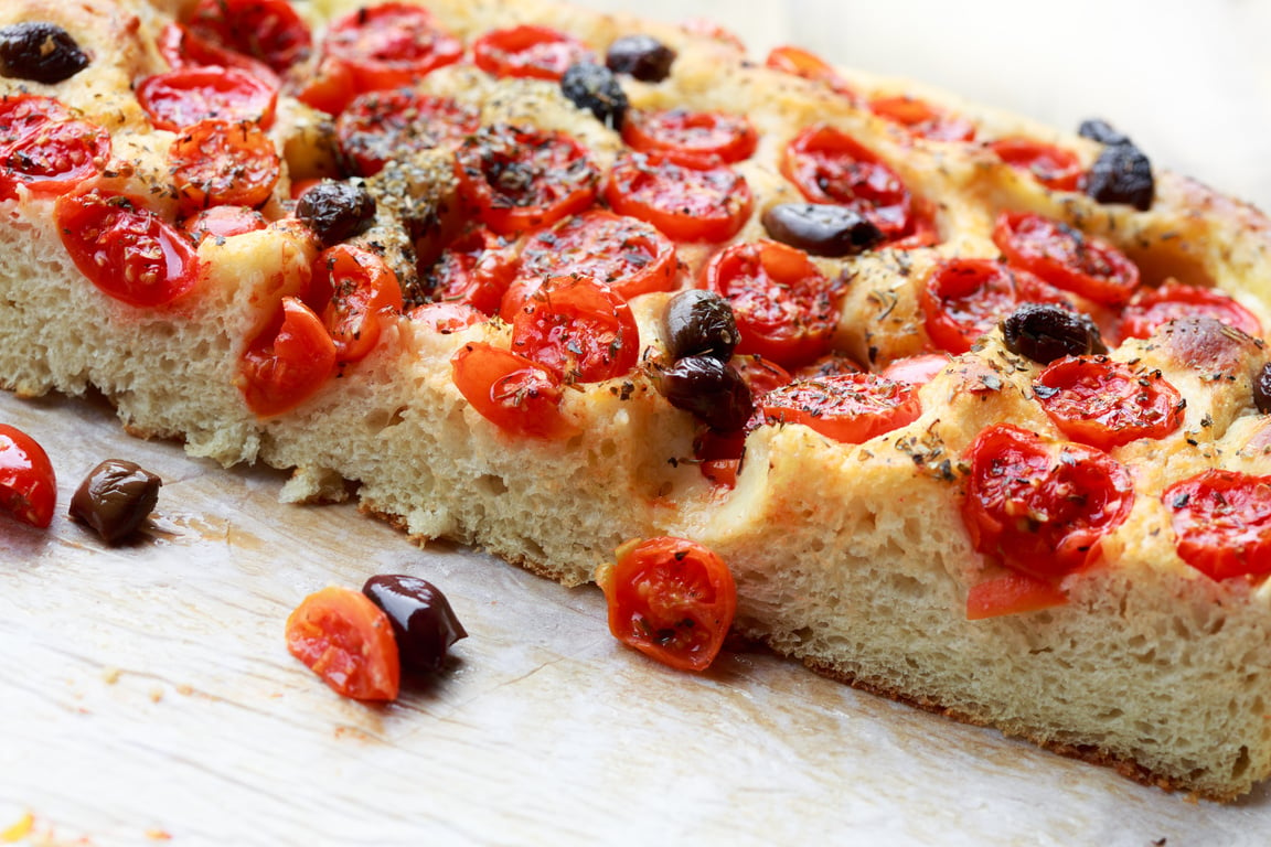 Focaccia pugliese